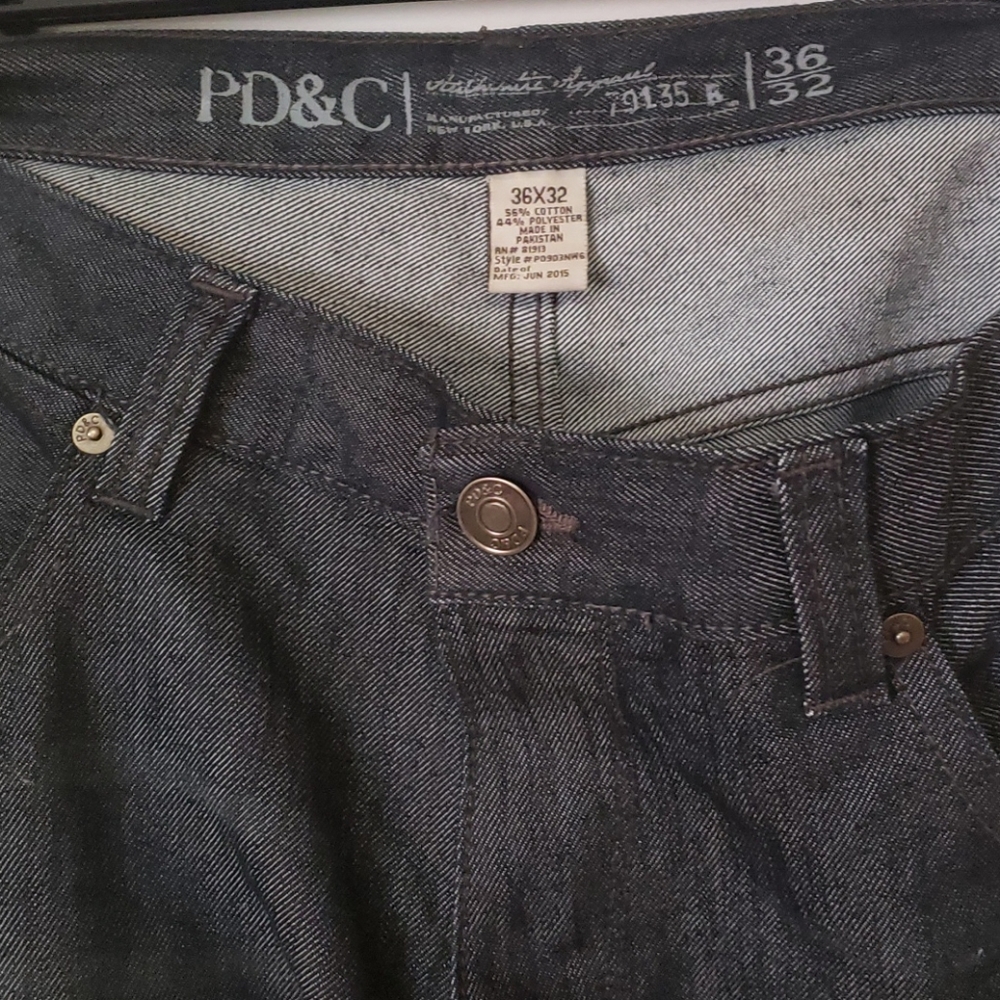 Jeans - Picture 2 of 3